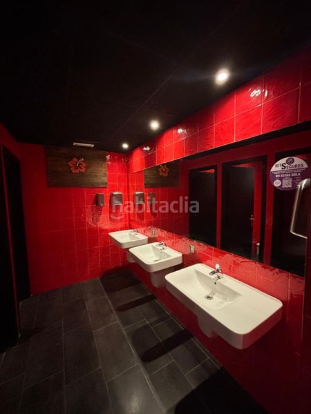 Foto df8524b2-aff4-45a4-83c0-6f97cc8071c1. Traspaso local comercial traspaso bar-restaurante-discoteca con habitaciones en platja d’aro en Platja d´Aro