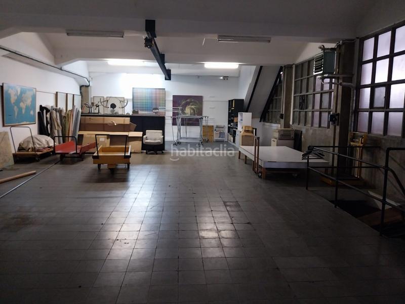 Foto 0db6b9c3-6b52-4eb5-bde2-41413f9516cd. Fabrikhalle in Matadepera