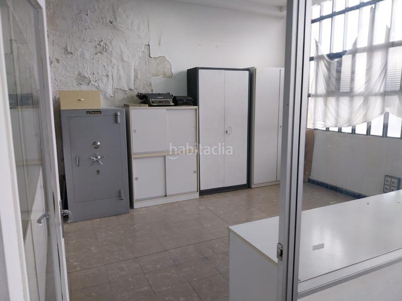 Foto 5acfe2b1-2061-44a1-9a1f-3078278b9b06. Fabrikhalle in Matadepera