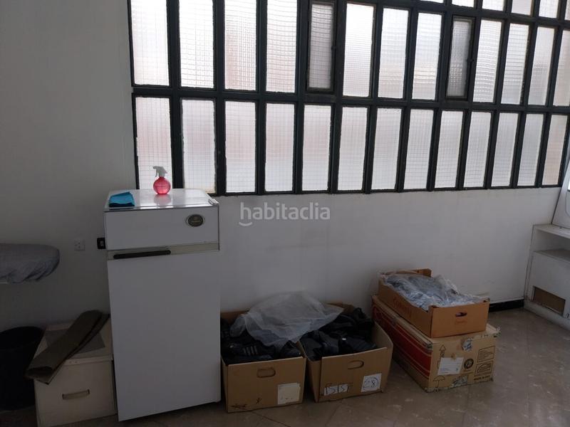 Foto ccb4f2f4-42f1-4398-b093-d0a4b32d36b7. Fabrikhalle in Matadepera