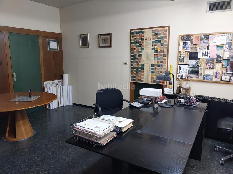 Foto e3e12ea1-d674-4fb9-b589-7d6a3da2dc30. Fabrikhalle in Matadepera