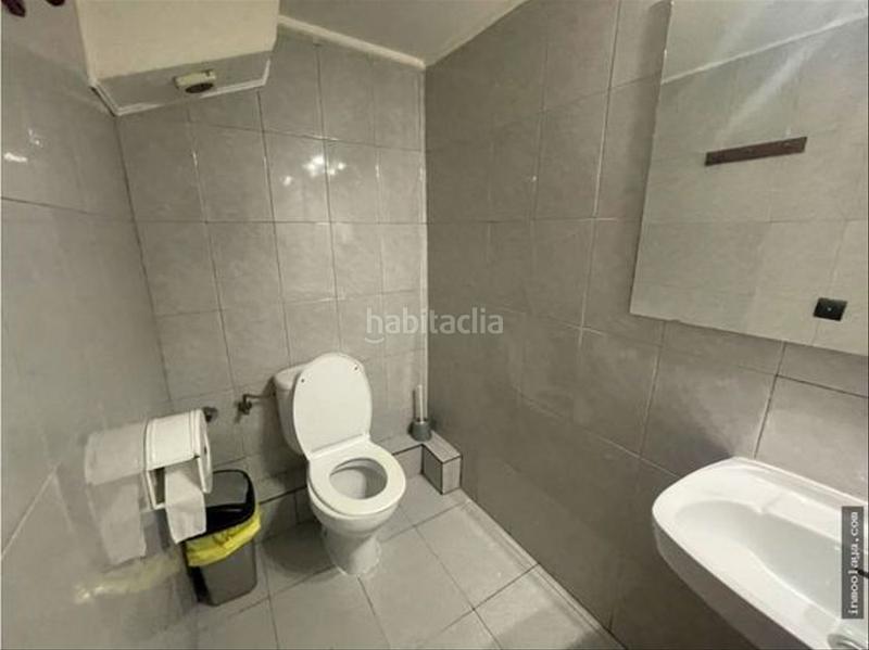 Foto 0839121c-be52-400a-b03f-1601f2c4bb33. Traspàs local comercial amb calefacció a Passeig Maragall Gavà