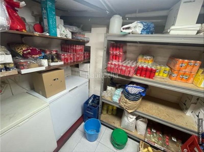 Foto 20c77209-69b4-4873-9a28-8eb5ffba1884. Trapasso locale commerciale con riscaldamento in Passeig Maragall Gavà