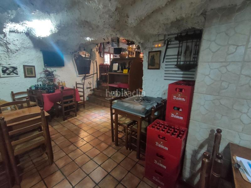 Foto 20ebbfae-1a70-458d-b21e-0442a18f0490. Transfer business premise with heating in Lloreda Badalona