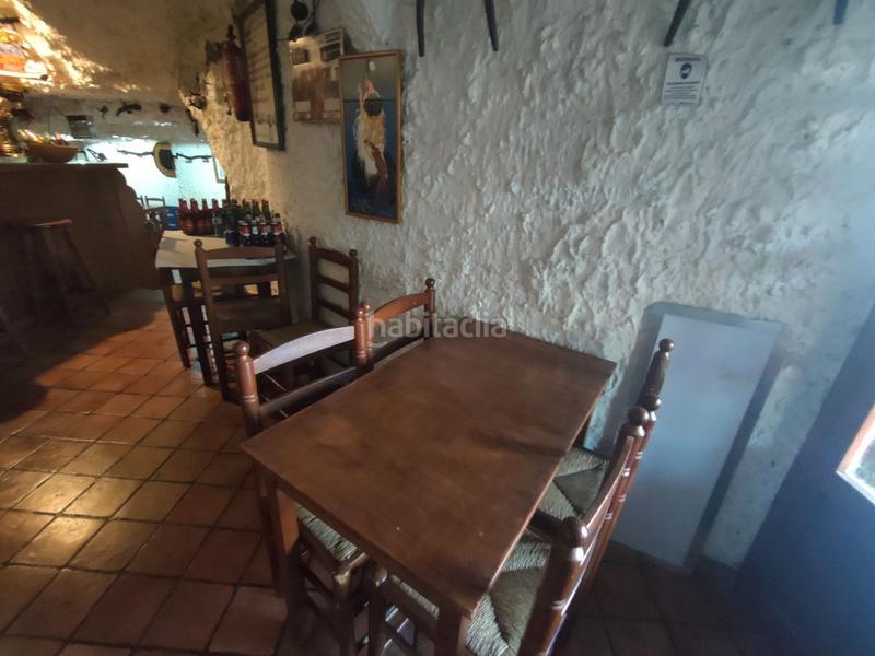 Foto 06b6fc8b-9740-4a9f-bc9f-360f1a785861. Traspaso local comercial traspaso bar rest. en Lloreda Badalona