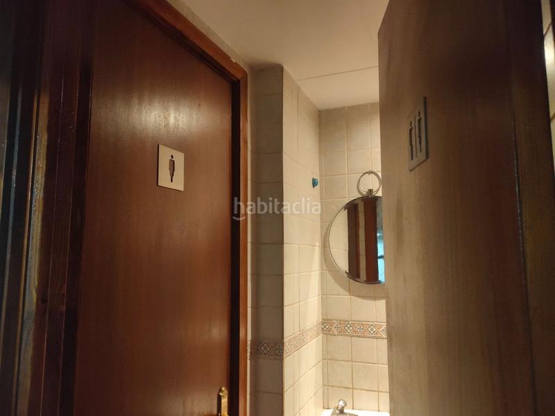 Foto c387cb0d-b793-43dc-8424-0b5b9e619cf0. Traspaso local comercial traspaso bar rest. en Lloreda Badalona