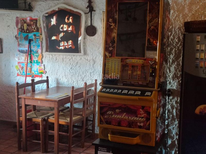 Foto f1c910b4-1e26-4d67-bf14-07caf4242da0. Traspaso local comercial traspaso bar rest. en Lloreda Badalona