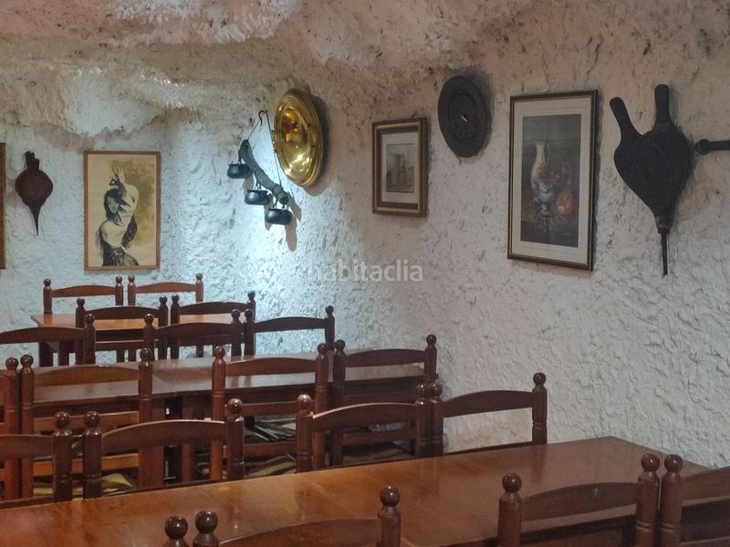 Foto 5b2a55c3-715b-46c5-a613-286c13e743bc. Umzug geschäftsraum mit heizung in Lloreda Badalona