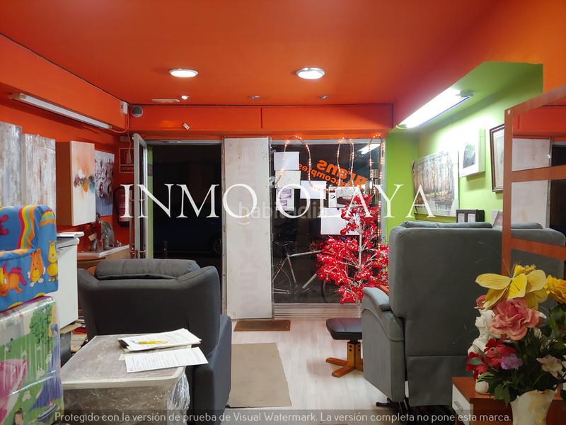 Foto 2949c9c3-af41-46c3-bcc0-e0524a9f8cde. Local comercial a Baix Guinardó Barcelona