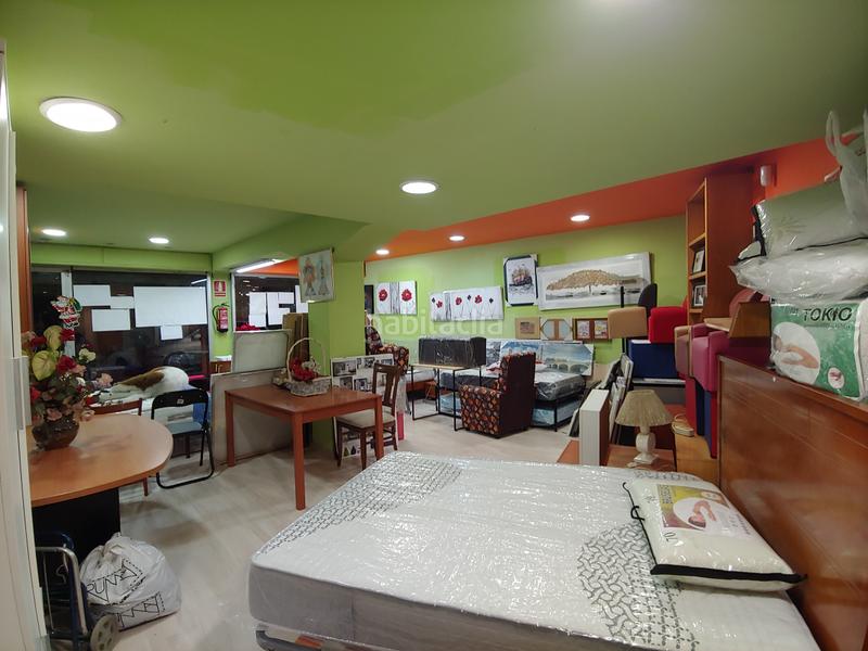 Foto ca5442f4-0530-4072-afee-95feff663c0b. Local comercial a Baix Guinardó Barcelona