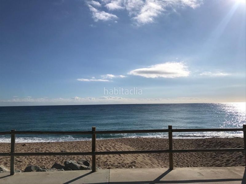 Foto c79edf3d-05e7-4c35-a608-a6871bfbf7c4. Trapasso locale commerciale con riscaldamento in Centre Blanes