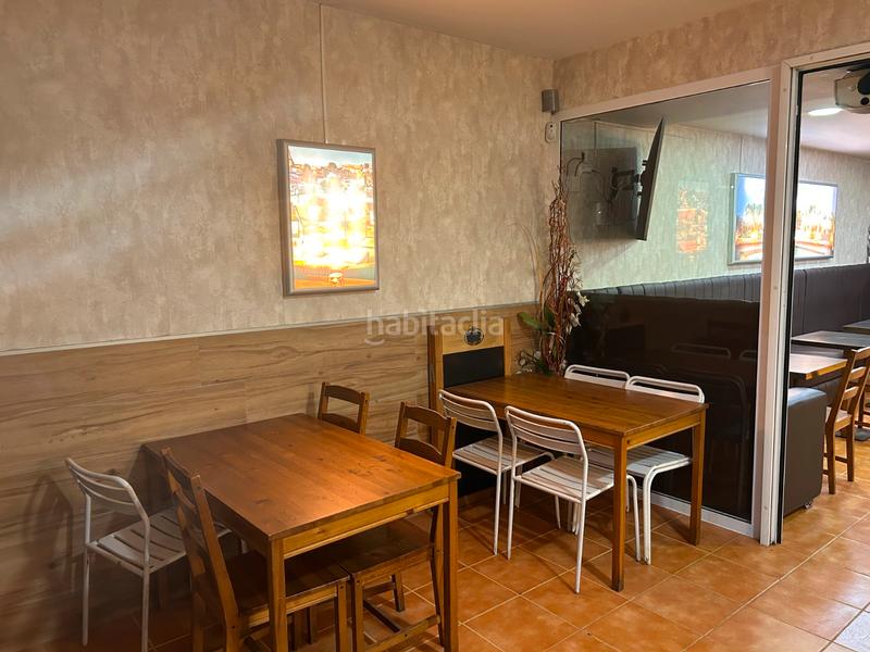 Foto 6dd04f49-6bb1-4850-81eb-71ef5c2332c3. Traspàs local comercial amb calefacció a Sant Vicenç dels Horts