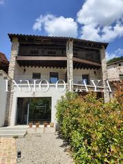 Casa a Olot. Venta casa de turismo rural en la vall de bas, girona
