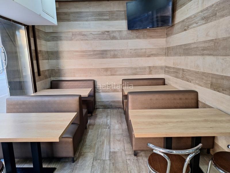 Foto 9b2fa42e-9968-4d22-9b79-144765da645d. Pas-de-porte local commercial avec chauffage dans La Gavarra Cornellà de Llobregat