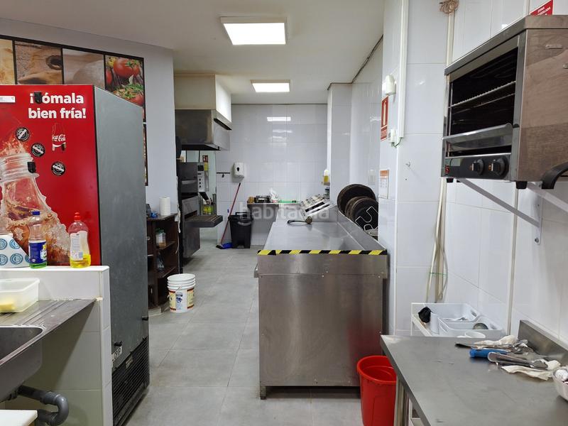 Foto 1759b297-c409-4ee9-8381-f85246543568. Traspàs local comercial amb calefacció a La Gavarra Cornellà de Llobregat