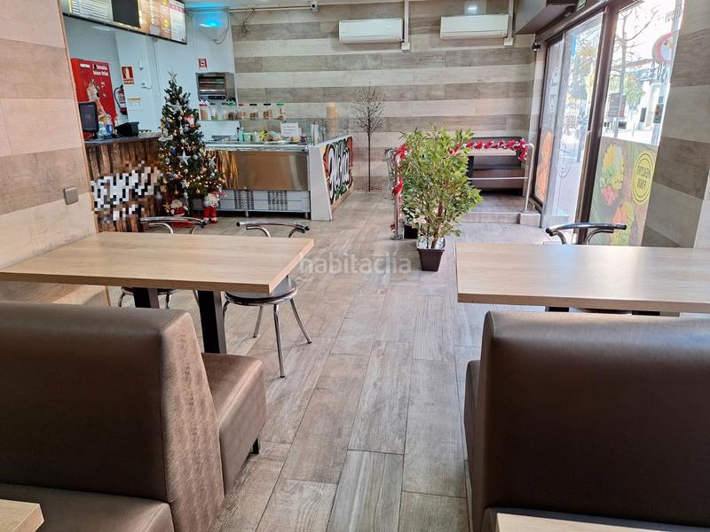 Foto d63d7241-d114-4660-9646-ce864d285983. Traspàs local comercial amb calefacció a La Gavarra Cornellà de Llobregat