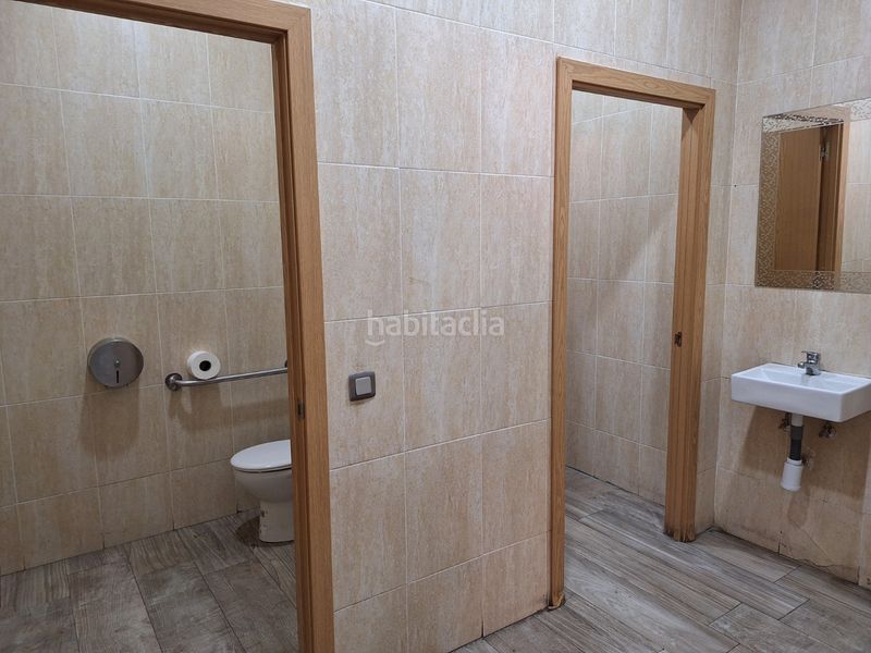 Foto 4128133c-d851-4bc0-a4cc-c1d52f8c9294. Umzug geschäftsraum mit heizung in La Gavarra Cornellà de Llobregat