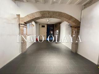 Business premise in St. Pere - Sta. Caterina - El Born. Venta local en born en barcelona