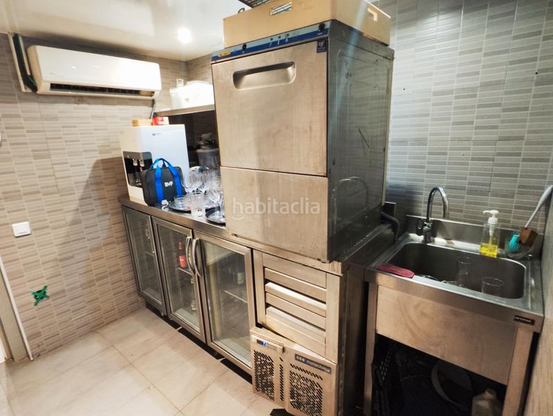 Foto e7d04cd4-fce1-41c6-9931-c36a4d007827. Traspaso local comercial traspaso de local en el borne, en Barcelona