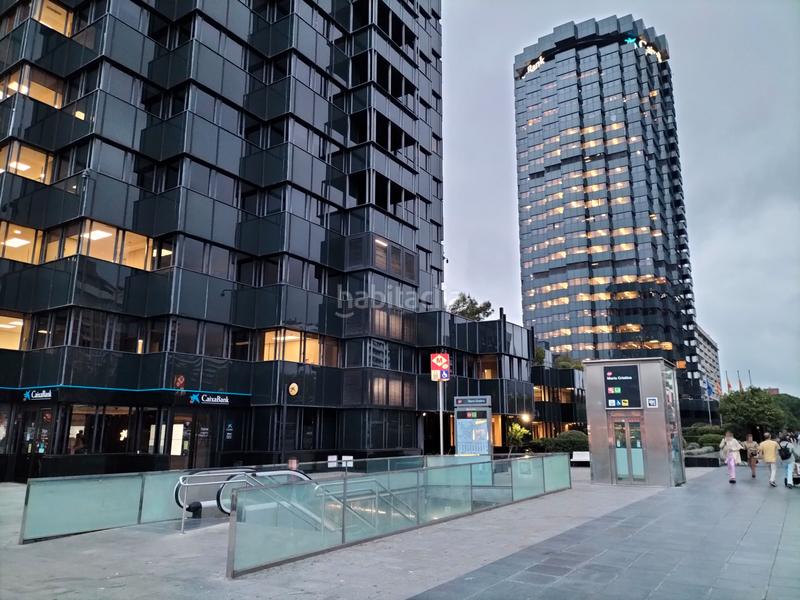 Foto dd7183b0-2b04-4584-a191-674f2ba015ac. Edificio in Barri de les Corts Barcelona