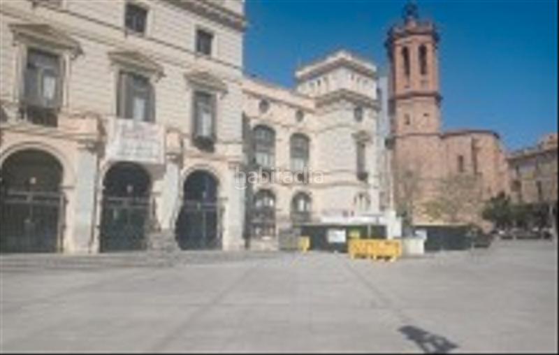 Foto ebbc67b6-44d3-44cf-a3cb-258c6a18b72e. Transfer business premise with heating in Joan Prim Granollers