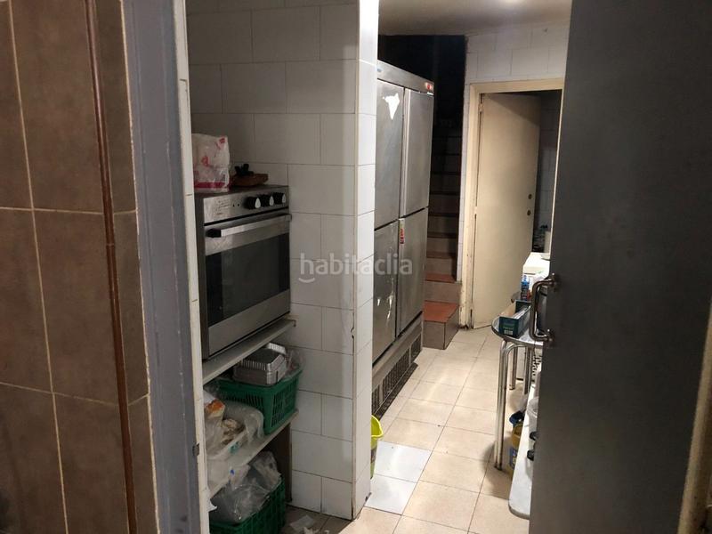 Foto a2378a12-d124-4590-933d-1a839a2844b3. Pas-de-porte local commercial avec chauffage dans Hostafrancs Barcelona
