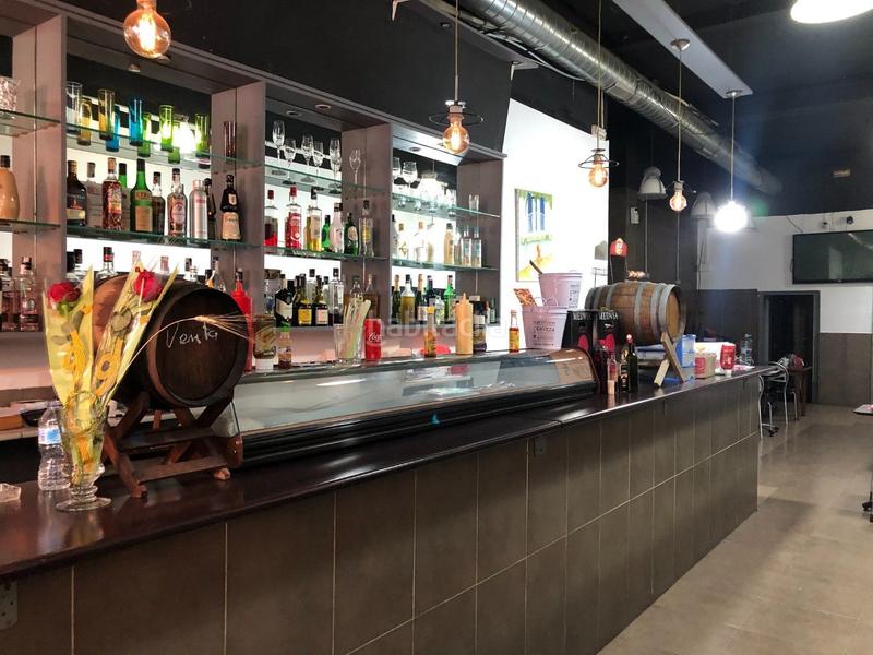 Foto ed292cbc-37e8-4c6b-8700-050a5961a273. Pas-de-porte local commercial avec chauffage dans Hostafrancs Barcelona