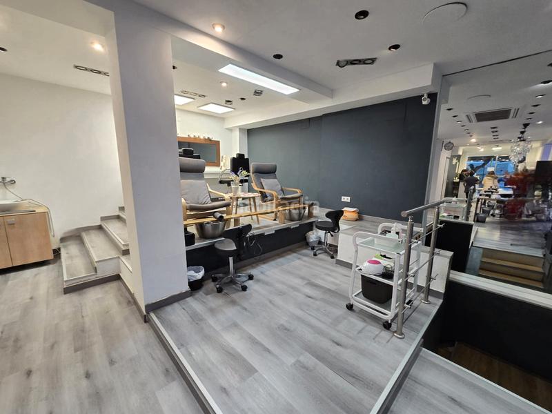 Foto bb0837f4-0174-4ab7-bc06-e4dd6b5134fc. Traspaso local comercial traspaso centro de estética en sarrià sant gervasi en Barcelona