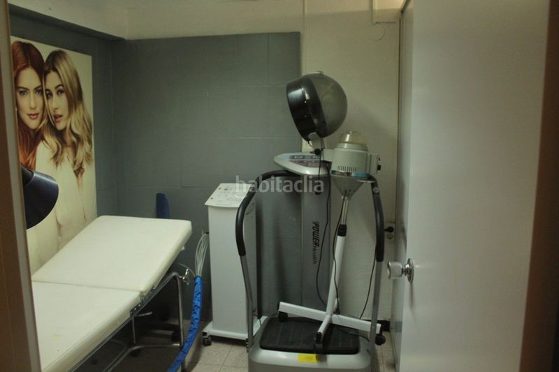Foto a5929bb6-11e0-499d-bebd-f5fa39b2a2a7. Local comercial amb calefacció a Fort Pienc Barcelona