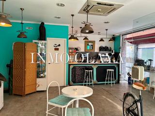 Transfer Business premise in Centre. Traspaso de cafetería con terraza en el prat de llobregat