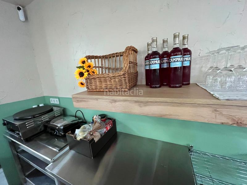 Foto ab7d72f4-3628-4a5e-822a-ef2dc3767ba6. Pas-de-porte local commercial avec chauffage dans Provençals del Poblenou Barcelona