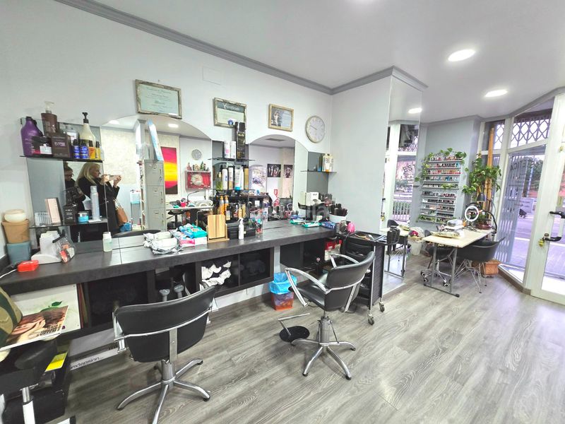 Foto edd0d522-66dd-4a30-bfa5-596d0beaee2b. Local comercial a Provençals del Poblenou Barcelona