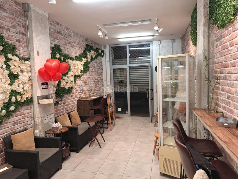 Foto c8bf3e3c-8a0a-4968-8bb6-ee9b2b15f2bb. Umzug geschäftsraum in La Nova Esquerra de l´Eixample Barcelona