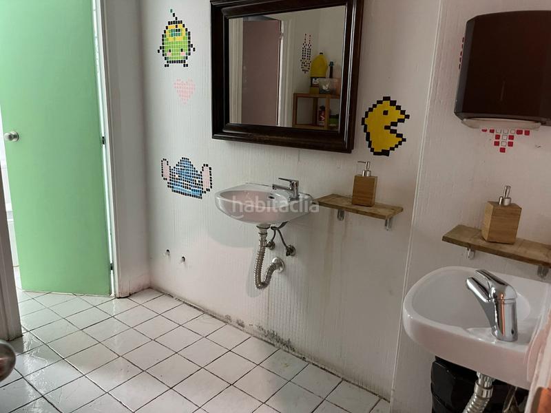 Foto b2d3702a-df3b-4e5e-92cb-1e3a195daa44. Trapasso locale commerciale in Dreta de l´Eixample Barcelona