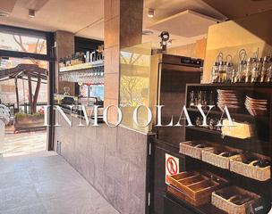 Local commercial à Marianao. Venta de bar restaurante con espectacular terraza en sant boi de