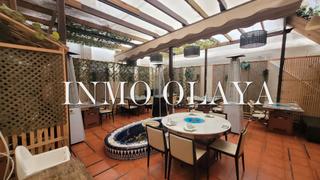 Umzug Geschäftsraum in Centrevila. Traspaso restaurante modernista con gran terraza en vía peatonal