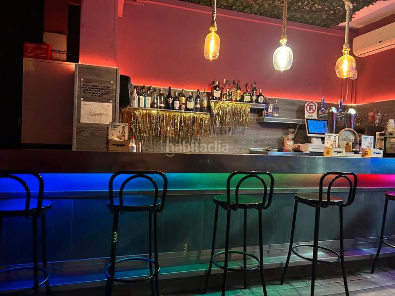 Foto 643ce886-b978-435c-aece-f357d6ab7344. Traspaso local comercial traspaso de bar con terraza en Sabadell