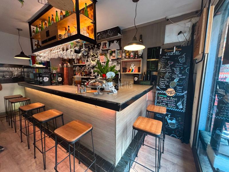 Foto 28d9945e-7ac0-4335-8629-7c2ef4399e33. Traspaso local comercial traspaso bar con licencia c2 en eixample, en Barcelona