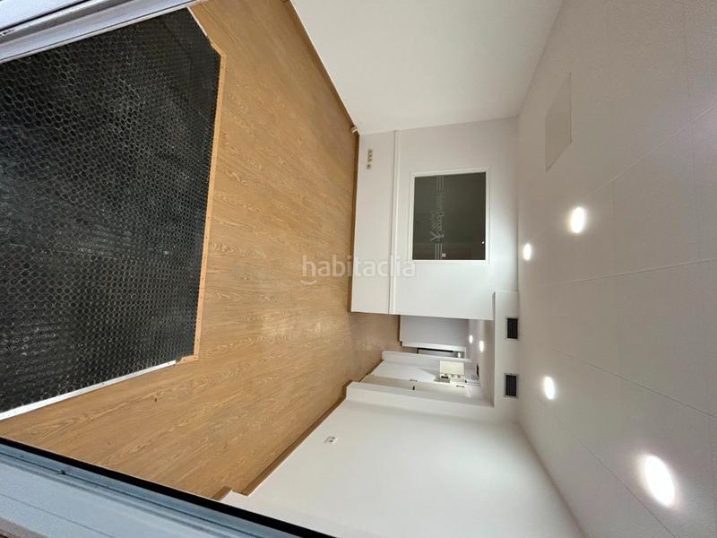 Foto 7eed2778-3e16-4e2e-8487-a7a82af66010. Lloguer local comercial a Centre Castelldefels