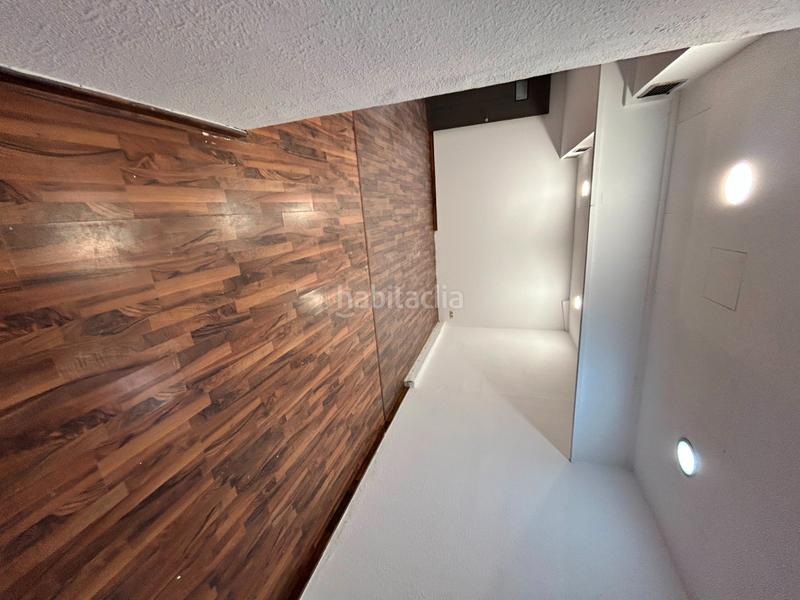 Foto bb5281b1-18f7-4d9d-821d-8d7f42d74e6d. Location local commercial dans Centre Castelldefels