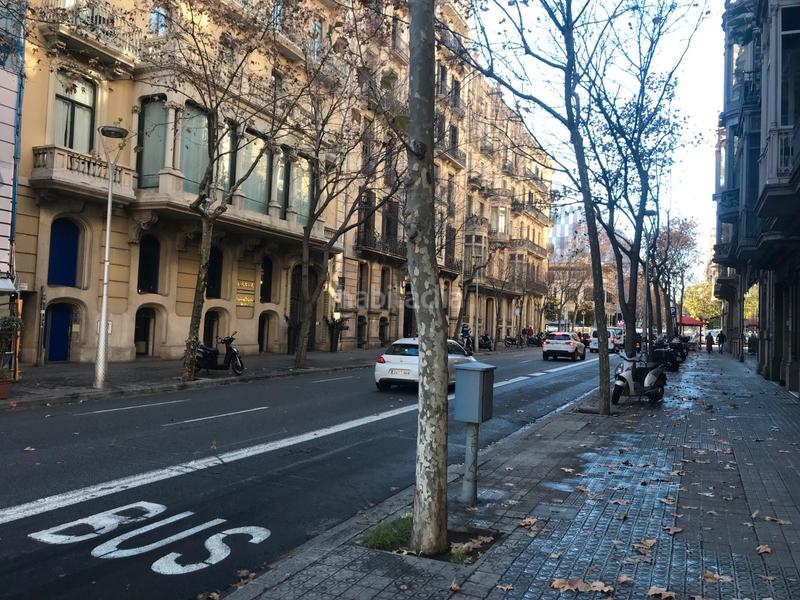 Foto 033f43dd-da12-498c-9359-7e4a95fe70d4. Pas-de-porte local commercial dans Dreta de l´Eixample Barcelona