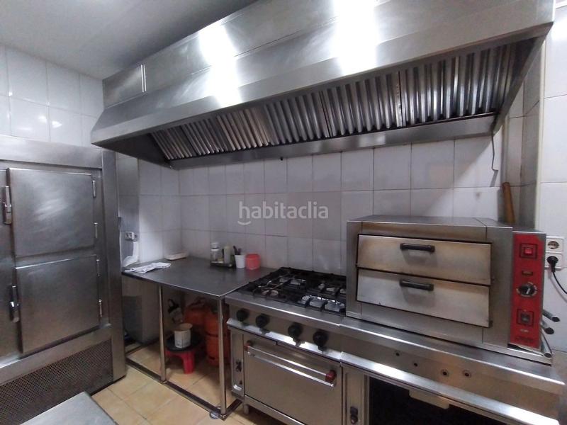 Foto fcd9dea3-1b85-41cc-9b9c-6be0dcce9de8. Pas-de-porte local commercial avec chauffage dans Dreta de l´Eixample Barcelona