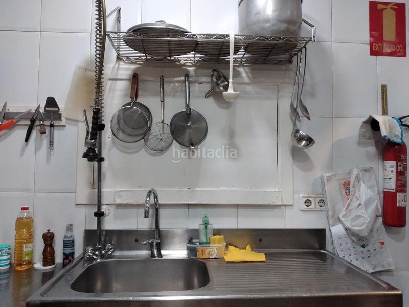 Foto 5f1dc4f7-4580-498c-8b81-efbf5a763aab. Traspaso local comercial traspaso restaurante c3 en Barcelona