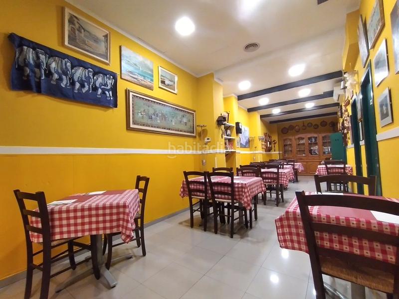 Foto c32eea49-0269-4210-8445-1f7ba9552c75. Traspaso local comercial traspaso restaurante c3 en Barcelona