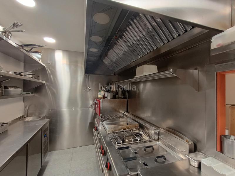 Foto a0e81b0d-8104-4be6-b397-1a002ef56a68. Traspaso local comercial traspaso de restaurante en gracia en Barcelona