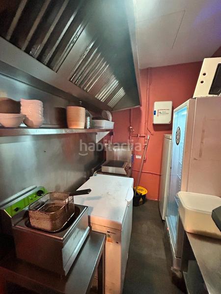 Foto 45e3e550-12fb-4cdf-8998-d9b23e78f8b0. Traspaso local comercial traspaso pizzeria en Centre Castelldefels