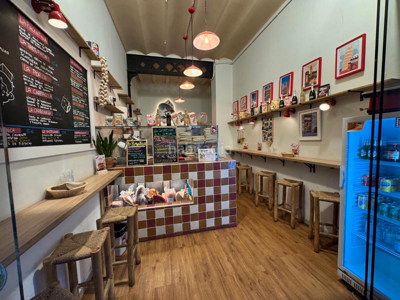 Foto 3e8f4e67-cfa5-43fb-baa2-5ceb9764f878. Trapasso locale commerciale in Sant Antoni Barcelona