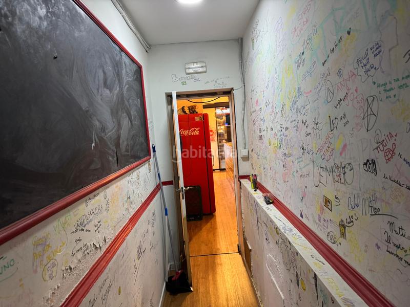 Foto c7165fdf-14f7-4afd-a5e0-6d42708f91d4. Trapasso locale commerciale in Sant Antoni Barcelona