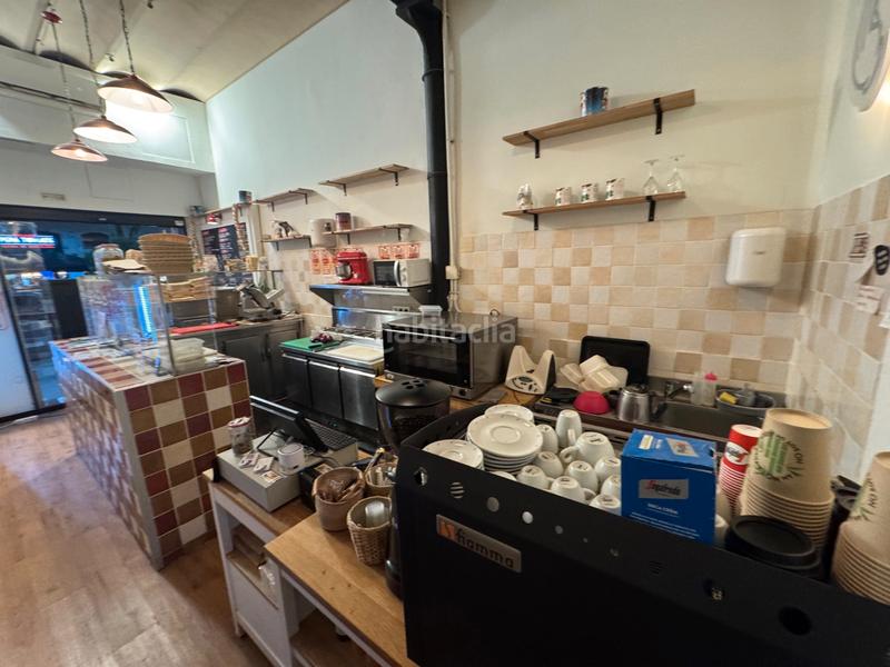 Foto ff520446-6f78-4711-98da-e2577e7f395d. Trapasso locale commerciale in Sant Antoni Barcelona