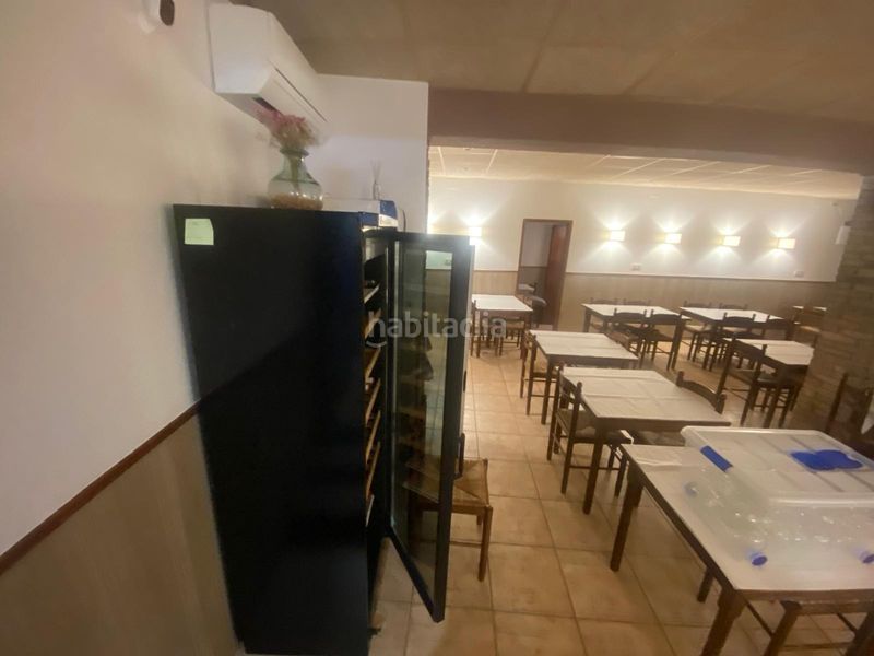 Foto f73f6ca0-8509-4dcd-a24b-82fa49c56da4. Transfer business premise with heating in Sant Pere Pescador